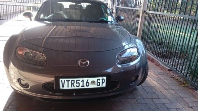 2007 - Mazda MX5 NC (Julius Van Graan)